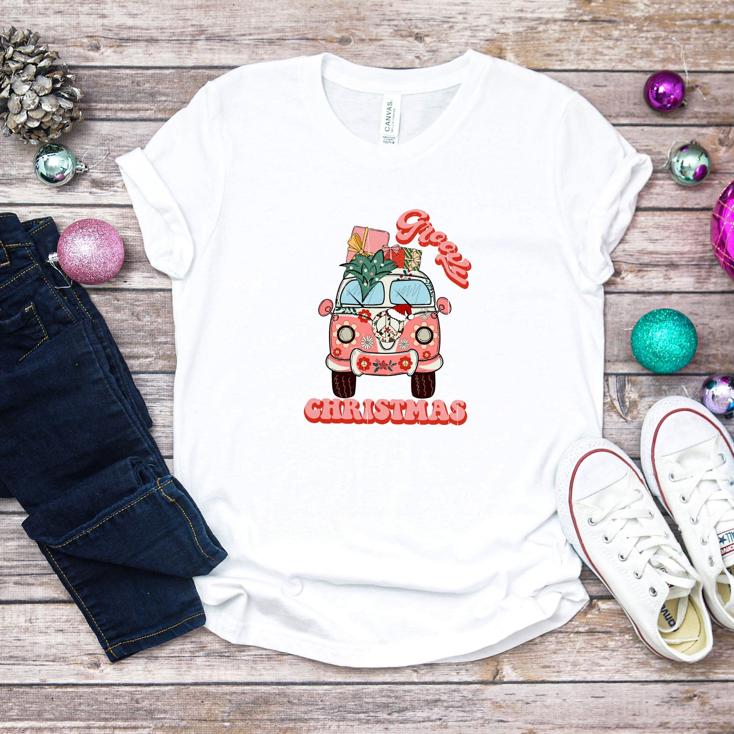 Retro Van Groovy Christmas | Youth Short Sleeve Crew Neck