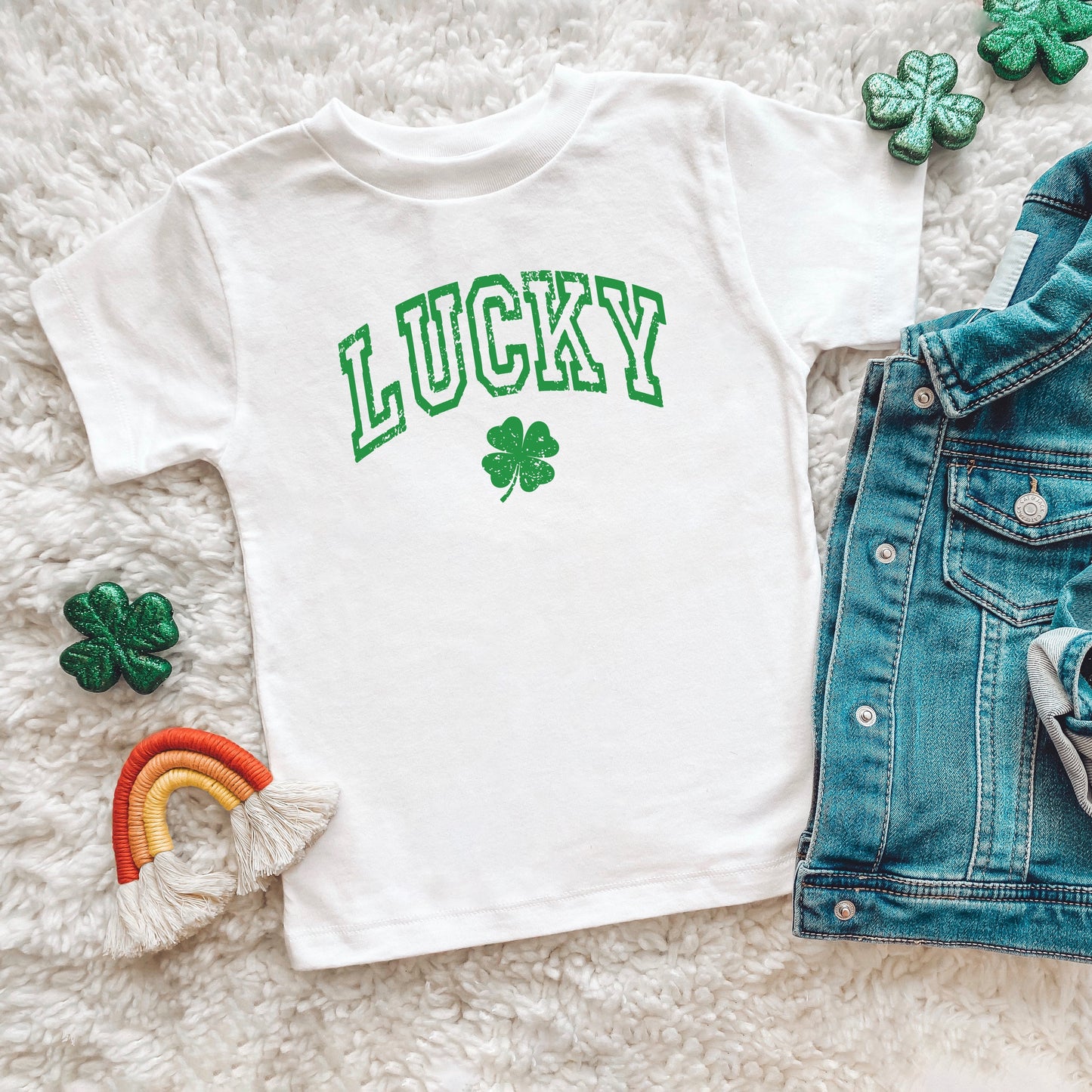Lucky Clover Distressed | Youth Graphic Short Sleeve Tee