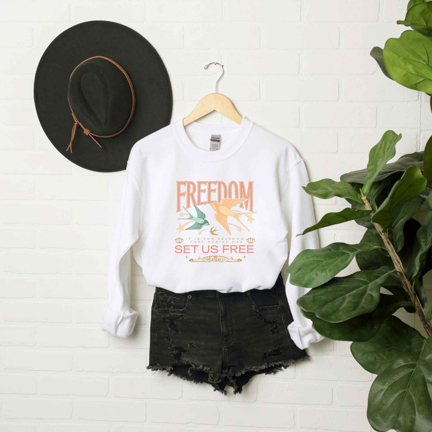 Set Us Free | Sweatshirt