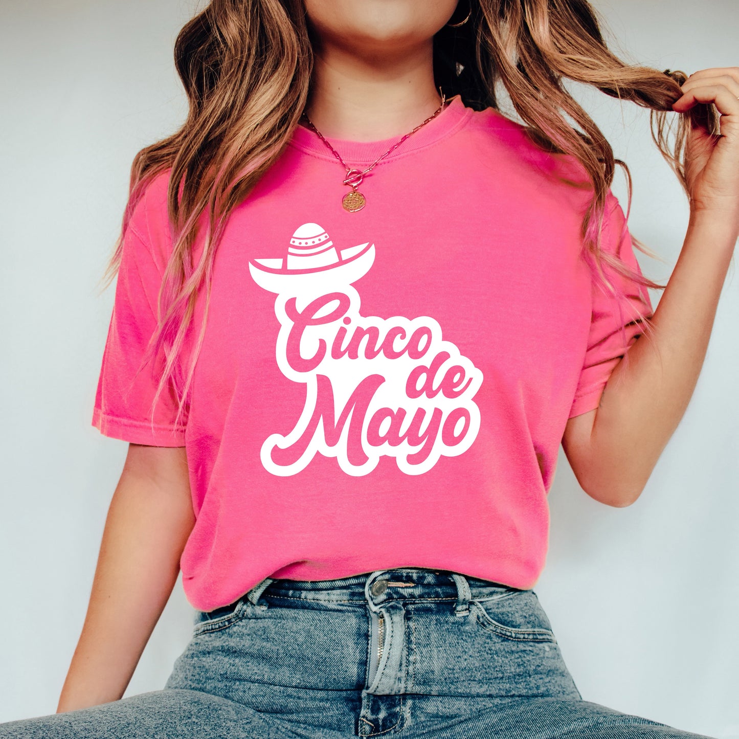 Cinco De Mayo Cursive | Garment Dyed Short Sleeve Tee