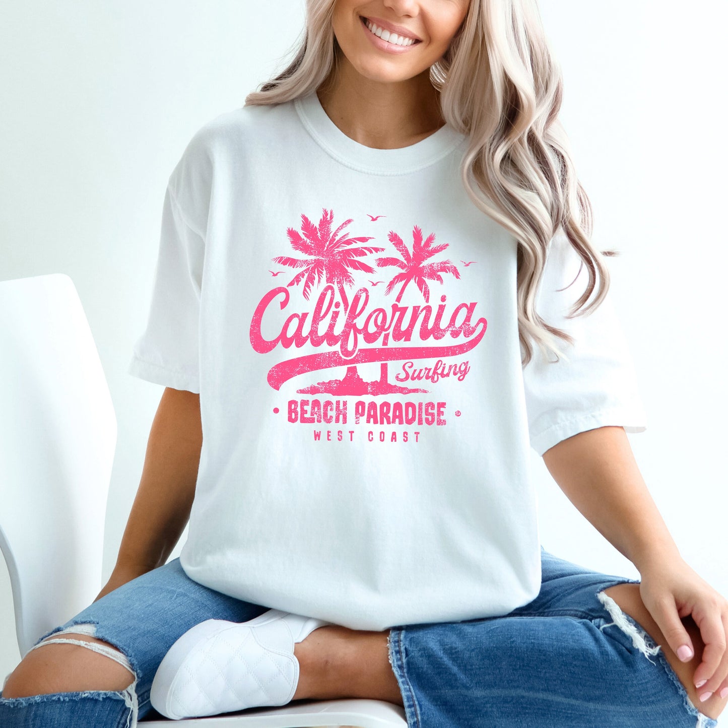 California Beach Paradise | Garment Dyed Short Sleeve Tee