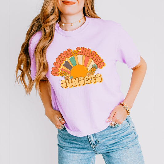 Retro Forever Chasing Sunsets | Relaxed Fit Cropped Tee