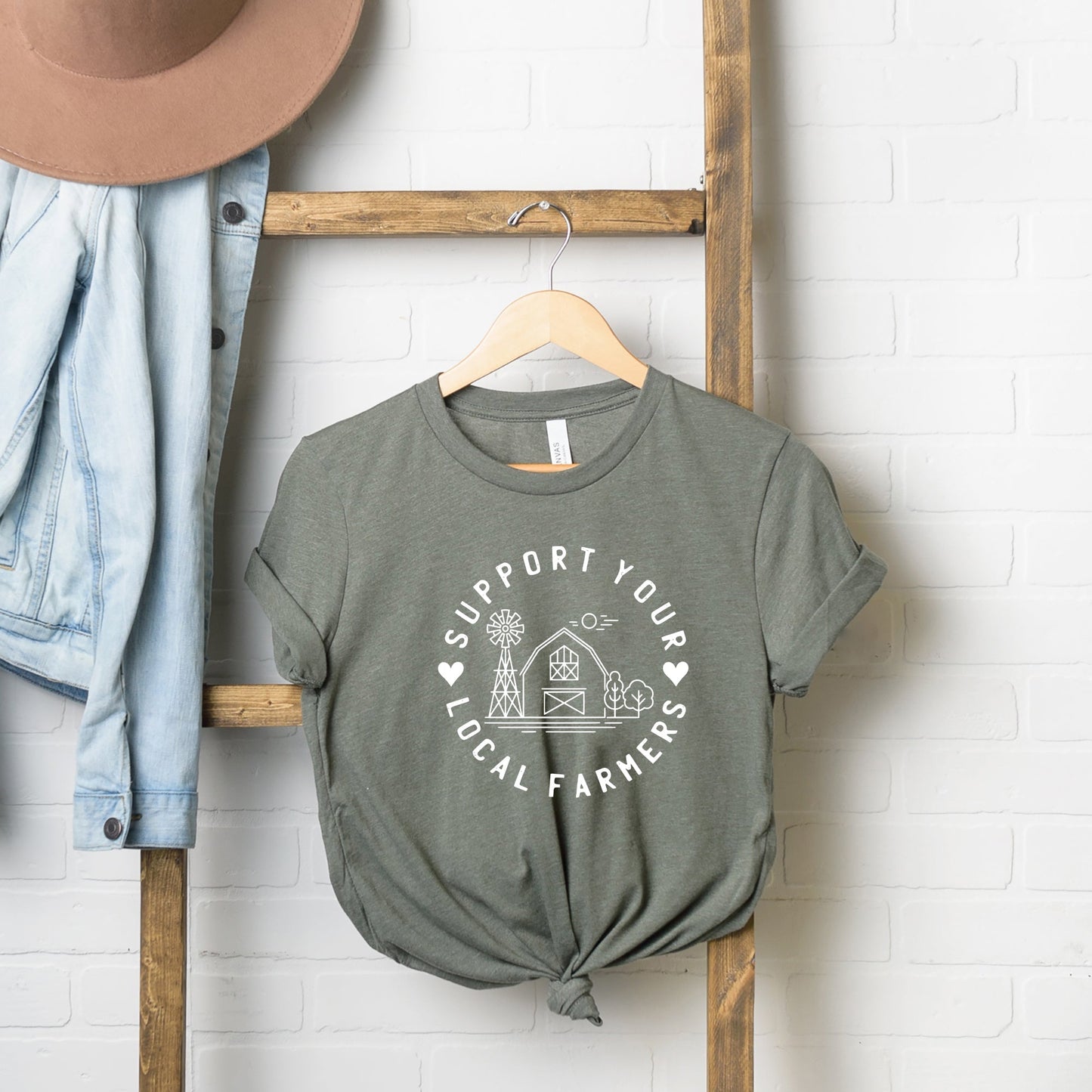 Support Farmers Barn | Short Sleeve Crew Neck