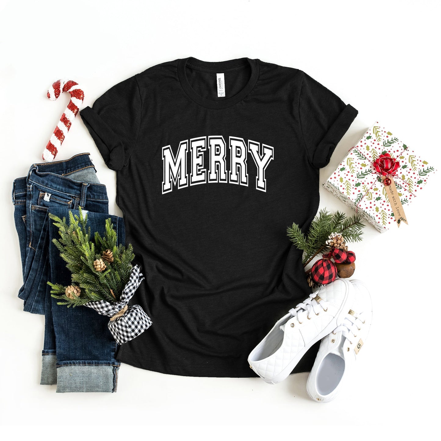 Merry Varsity Thick Outline | Short Sleeve Graphic Tee