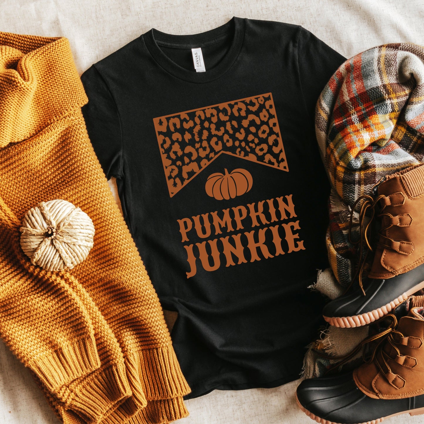 Leopard Pumpkin Junkie | Short Sleeve Crew Neck