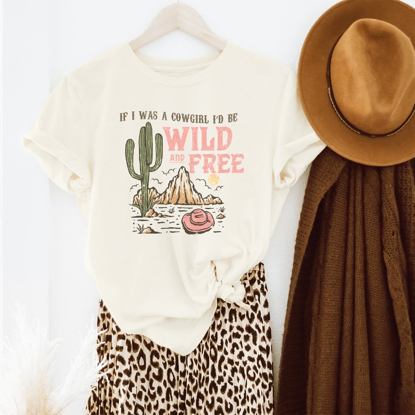 Retro Wild And Free Cowgirl | Short Sleeve Crew Neck