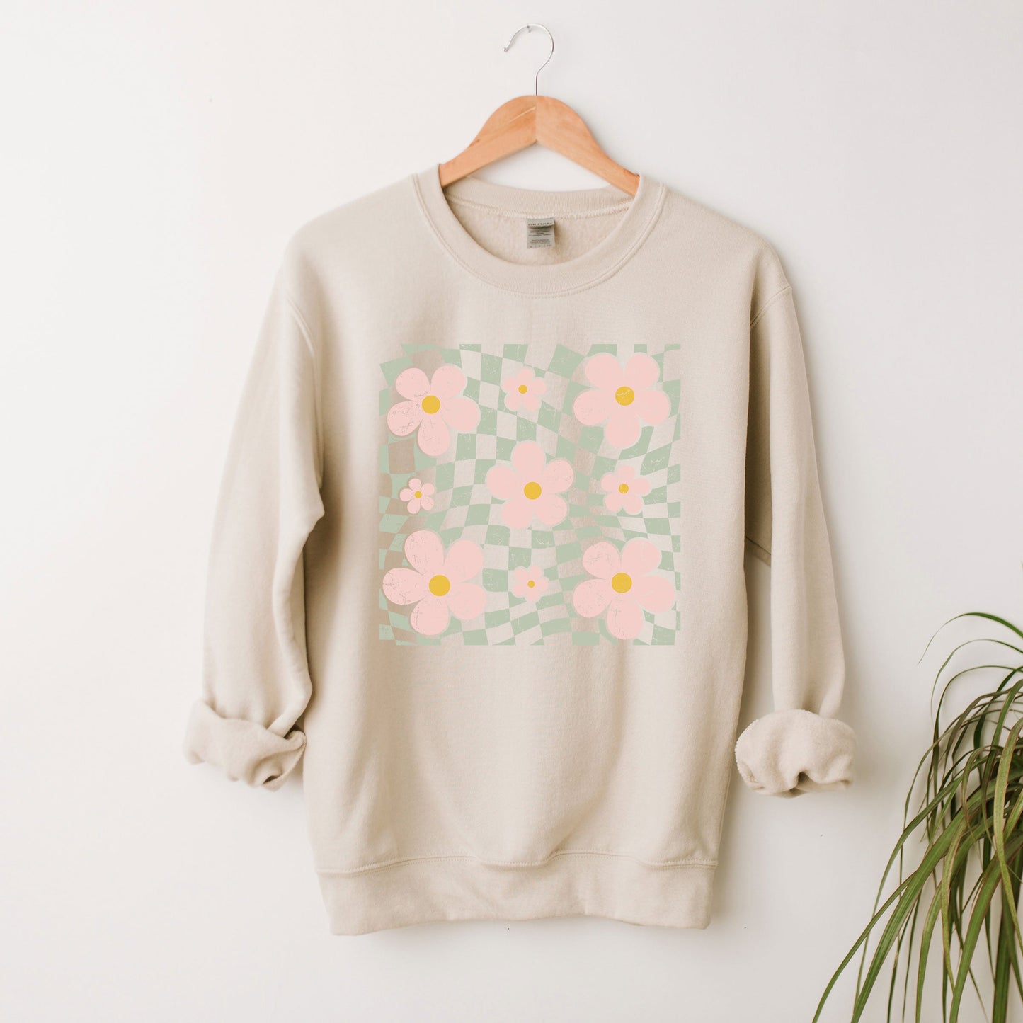 Wavy Checkered Flowers | Sweatshirt