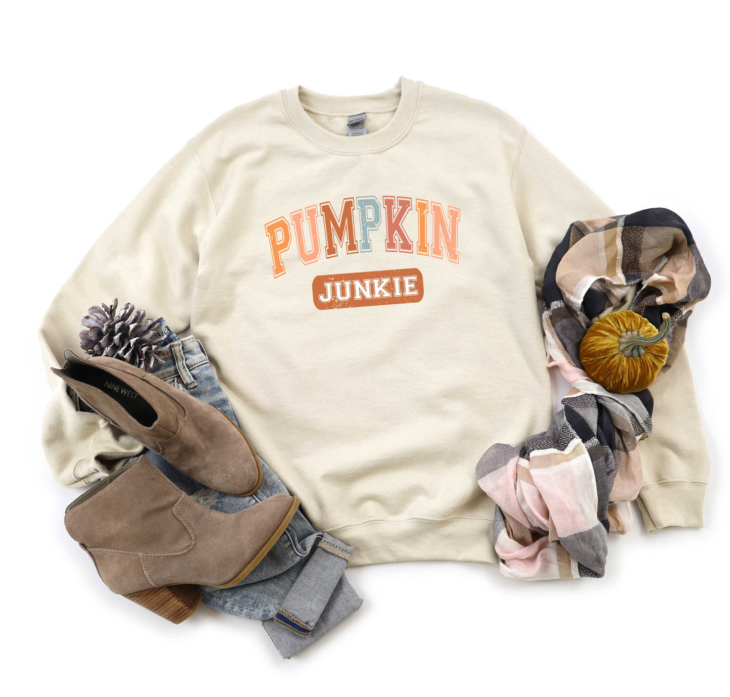 Varsity Pumpkin Junkie | Sweatshirt