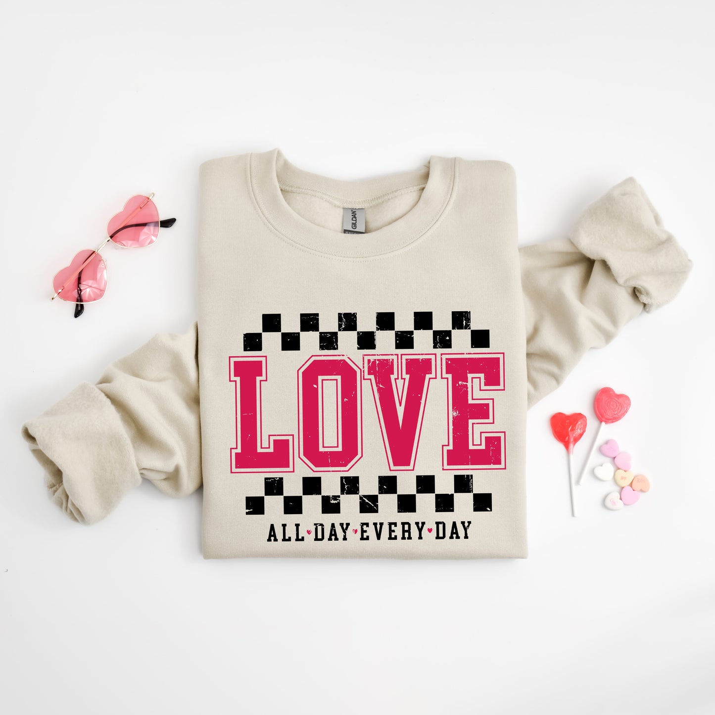Love All Day Everyday Checkered  | Sweatshirt