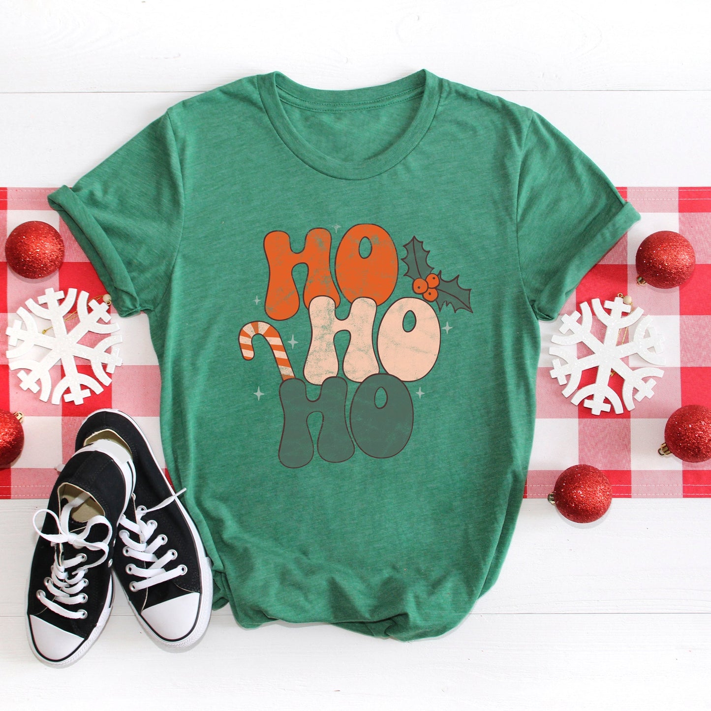 Retro Ho Ho Ho | Short Sleeve Crew Neck