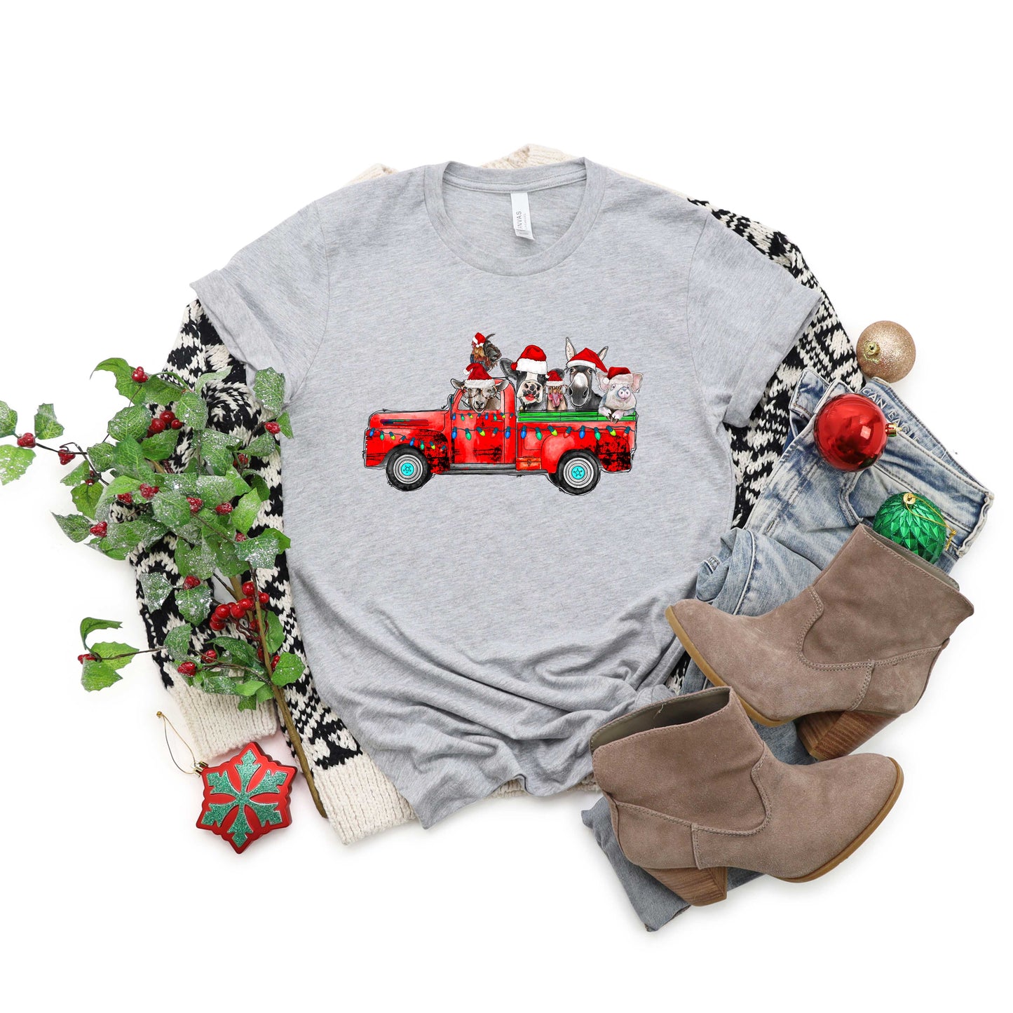 Farm Animals Christmas Truck | Short Sleeve Crew Neck