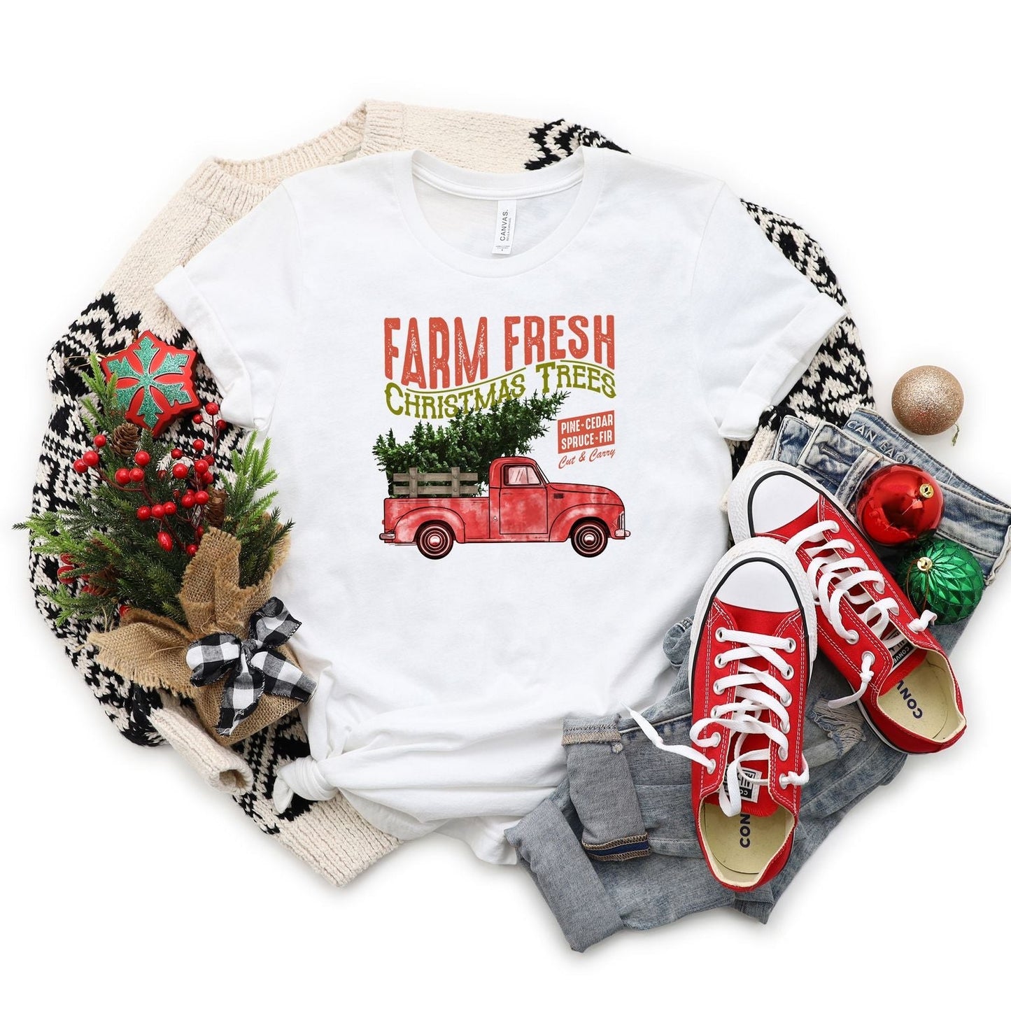 Farm Fresh Christmas Tree Truck | Short Sleeve Crew Neck