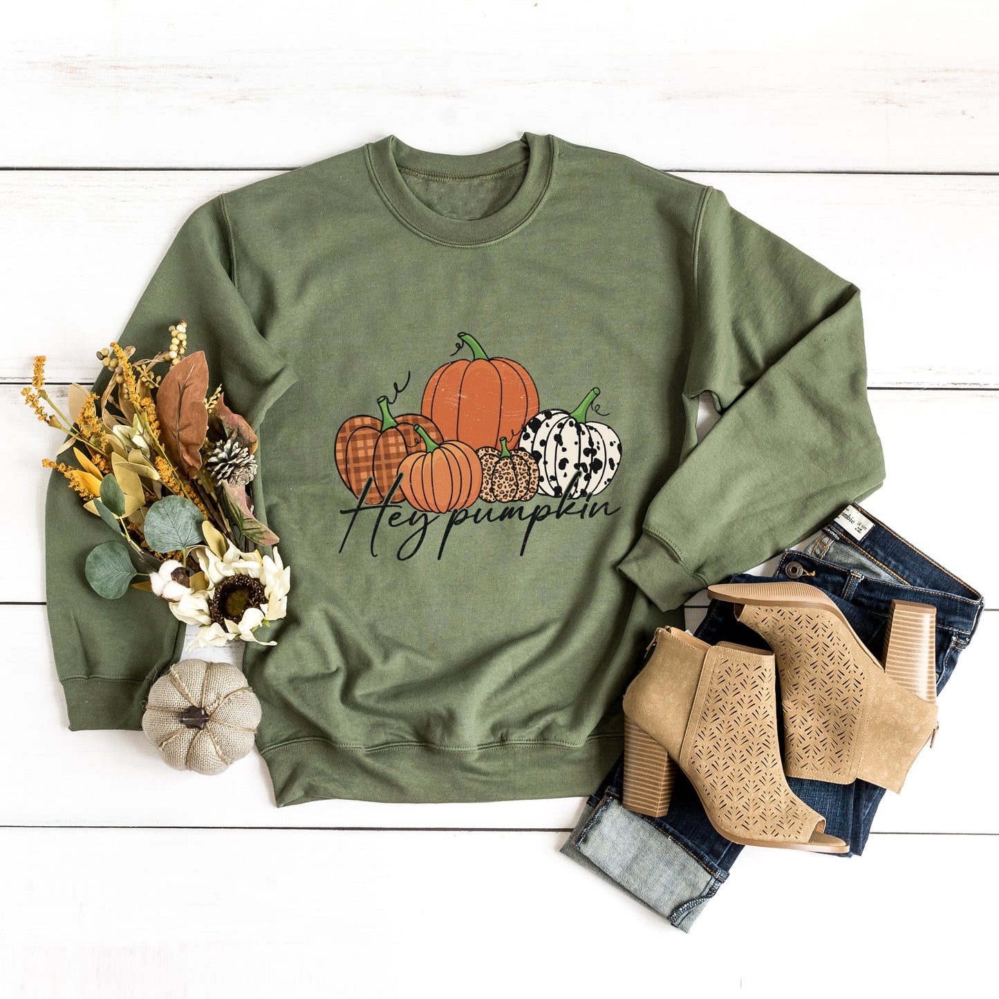 Hey Pumpkin Cursive | Sweatshirt