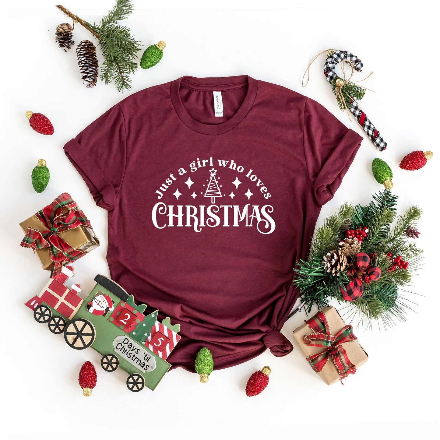 Just A Girl Who Loves Christmas | Short Sleeve Crew Neck