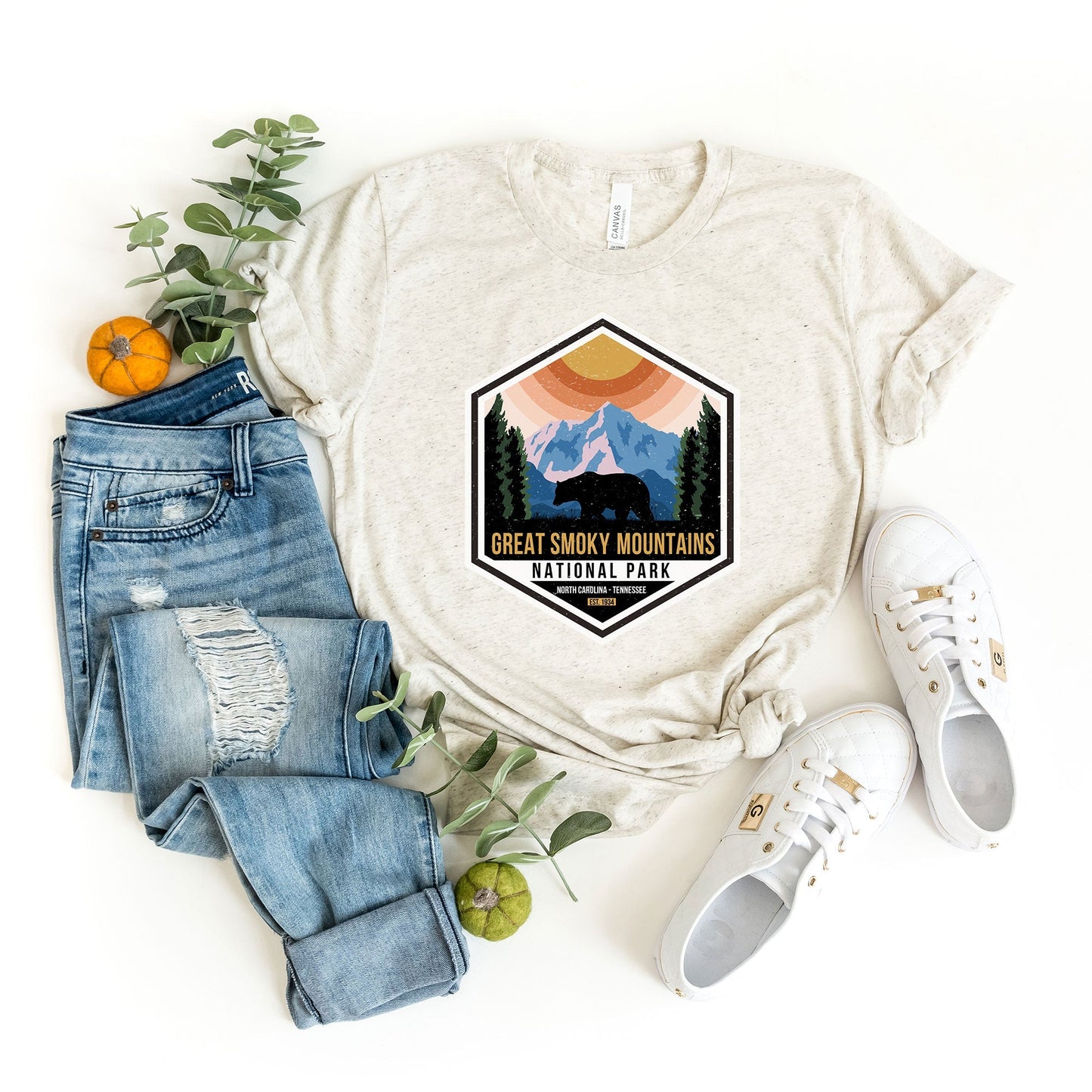 Great Smoky Mountains National Park Badge | Short Sleeve Crew Neck