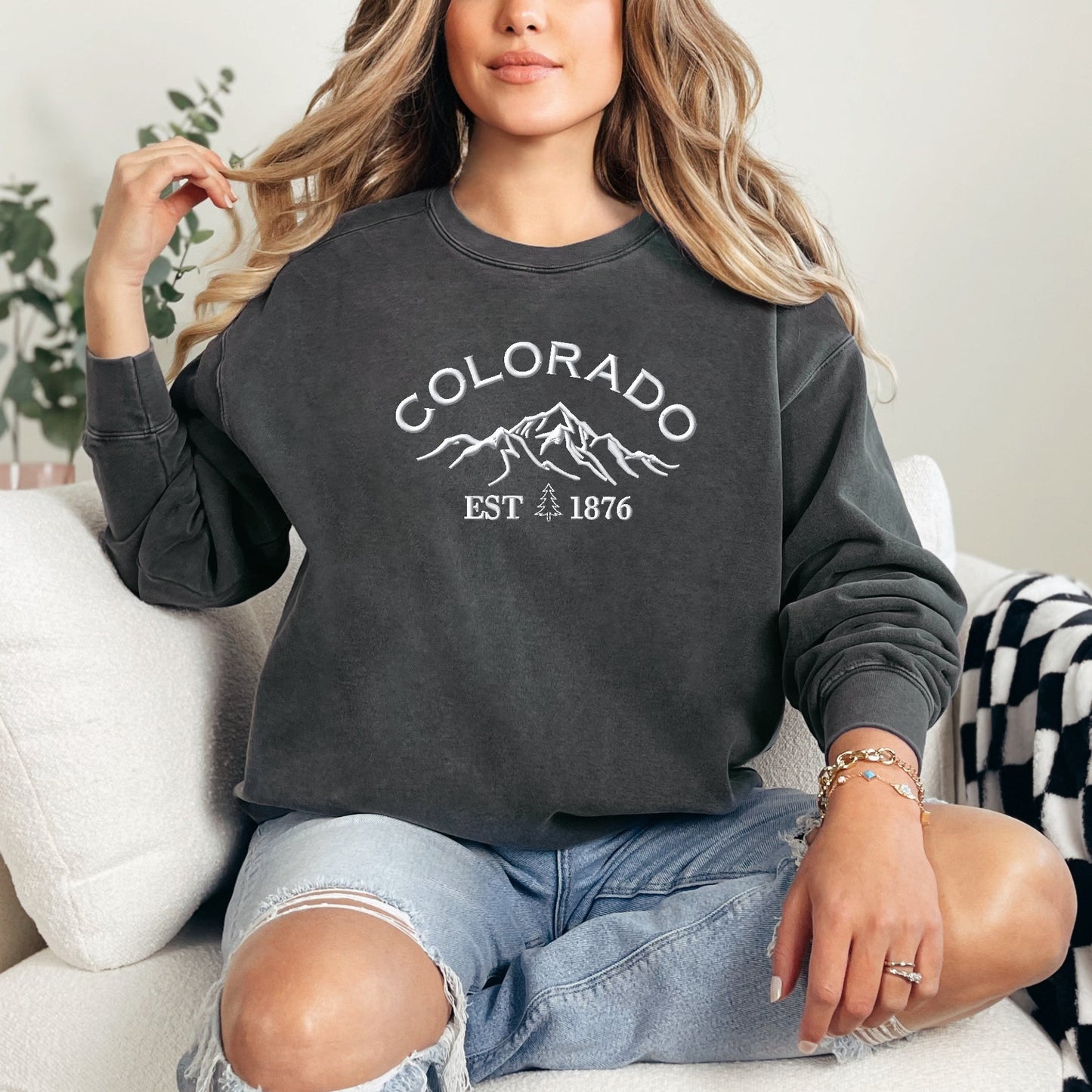 Embroidered Colorado Mountains | Garment Dyed Sweatshirt