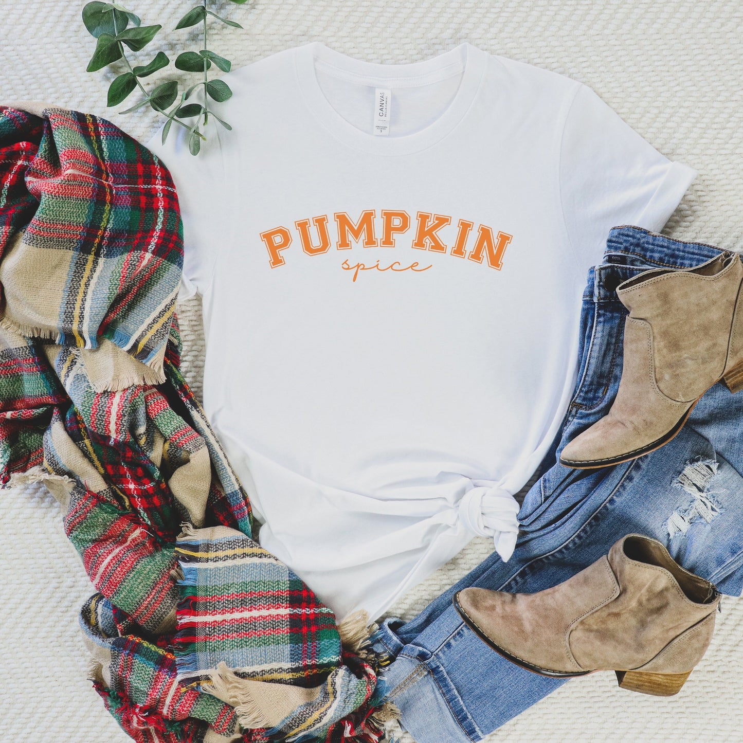 Curved Pumpkin Spice | Short Sleeve Crew Neck