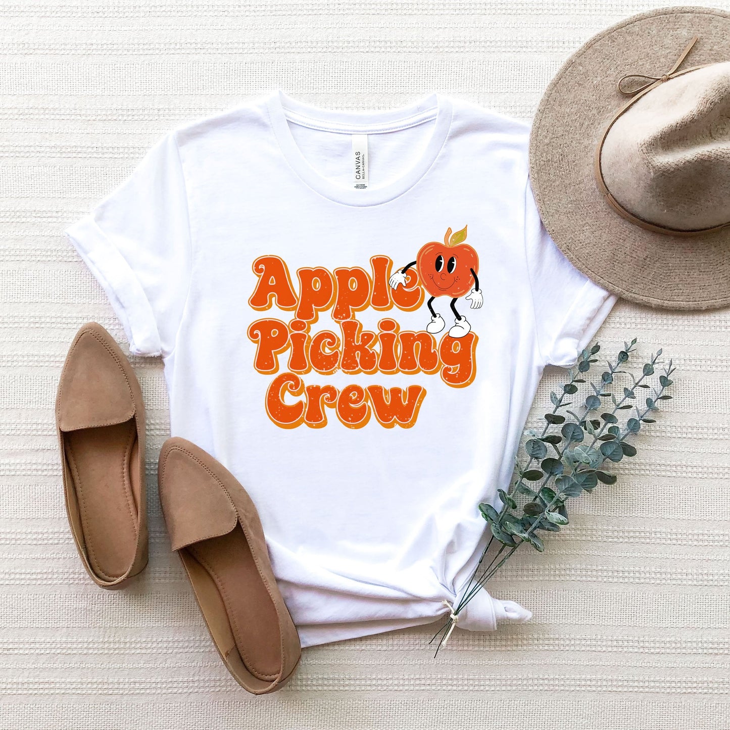Retro Apple Picking Crew | Short Sleeve Crew Neck