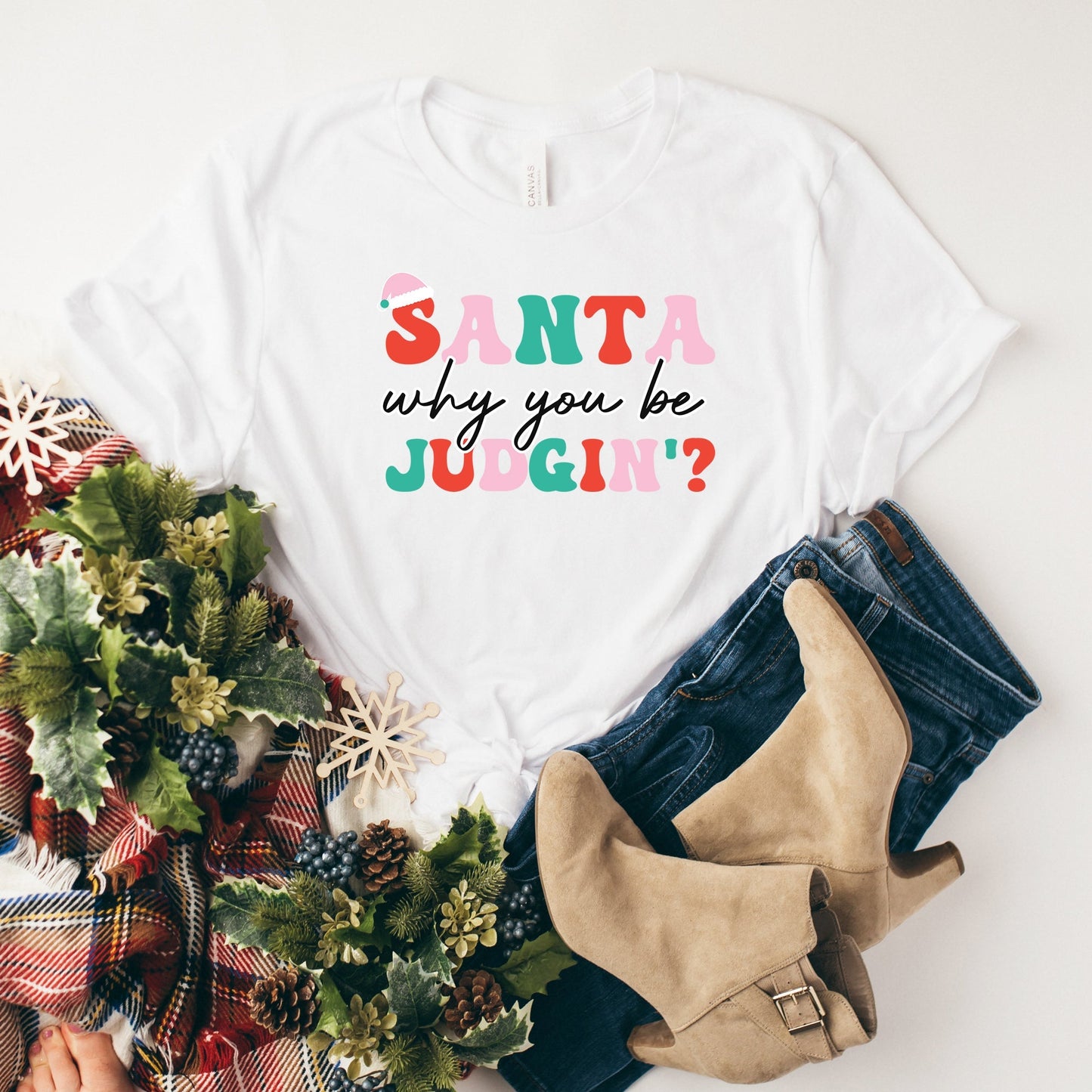 Santa Judgin | Short Sleeve Crew Neck