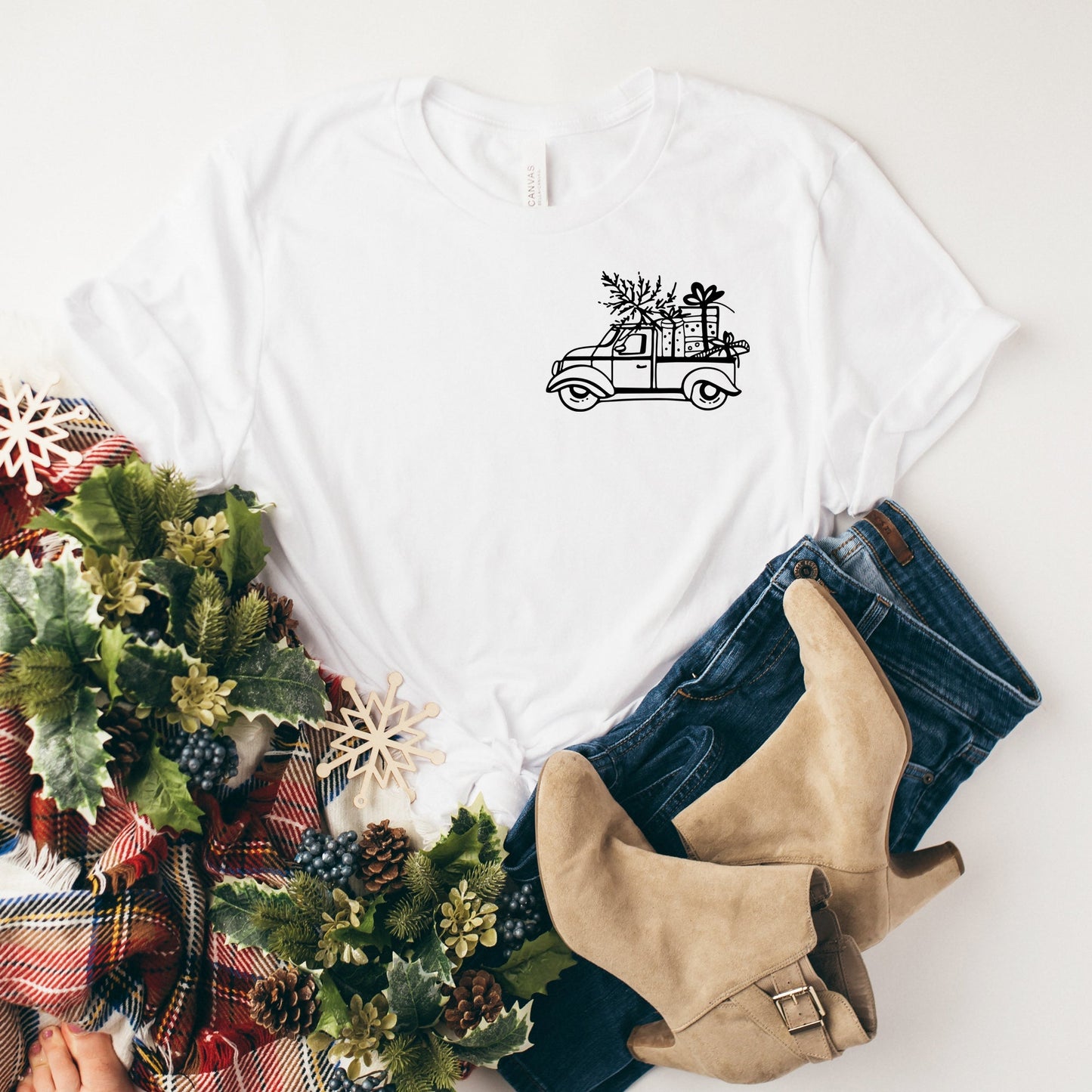 Truck With Gifts Mini | Short Sleeve Crew Neck